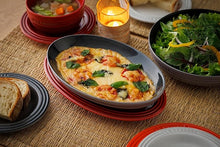 Load image into Gallery viewer, Le Creuset Oval Dish 23 cm | Heat &amp; Cold Resistant | Microwave, Oven &amp; Dishwasher Safe | Deep Oval Plate
